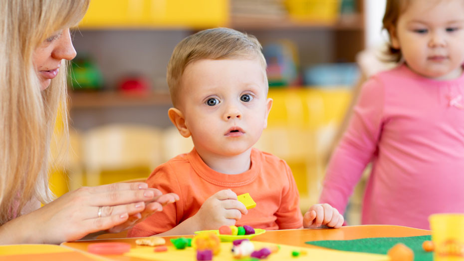 De nombreuses crèches demandent aux parents - Lanaissancedebebe